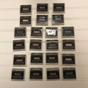 Lot of 22 Mary Kay Eye Colors NEW!!